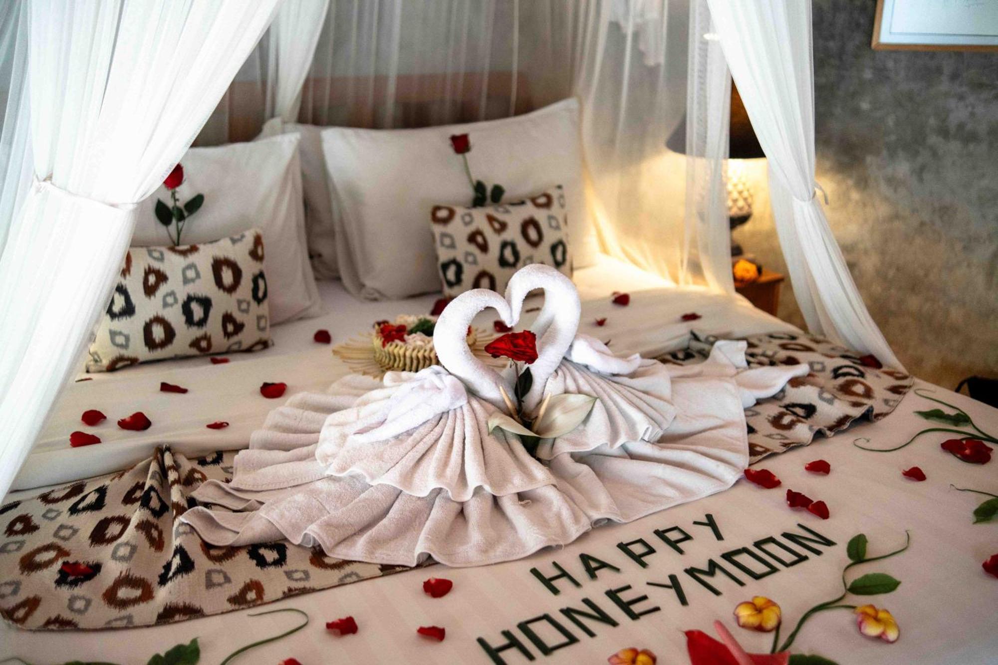 The Sender Pool Suites Ubud  Ngoại thất bức ảnh