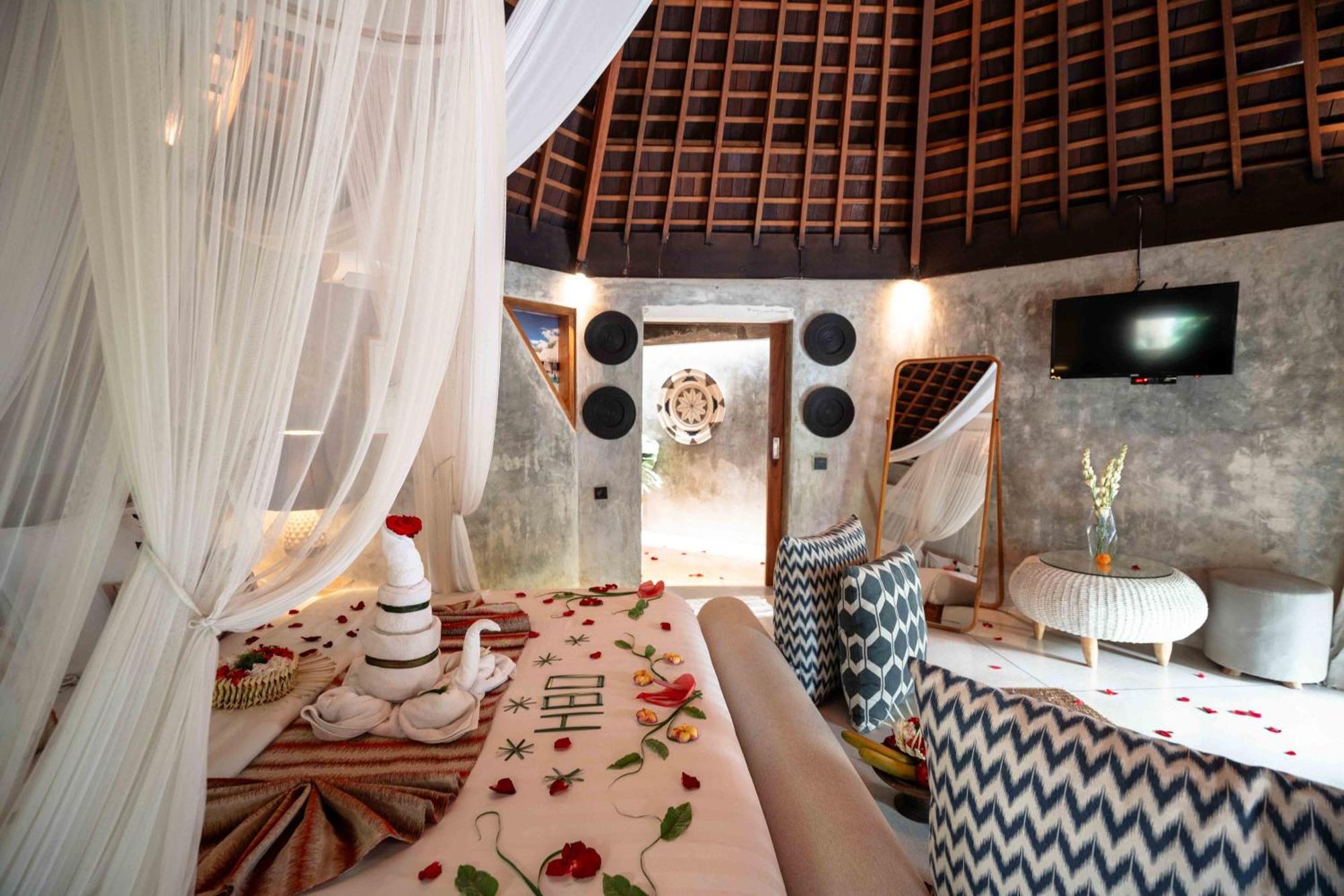 The Sender Pool Suites Ubud  Ngoại thất bức ảnh